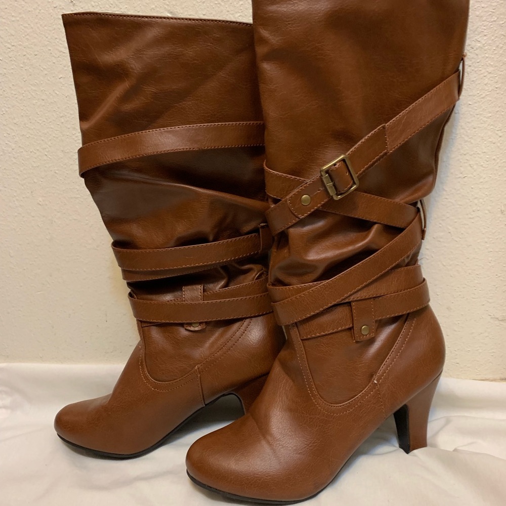 Wet Seal Brown heeled boots